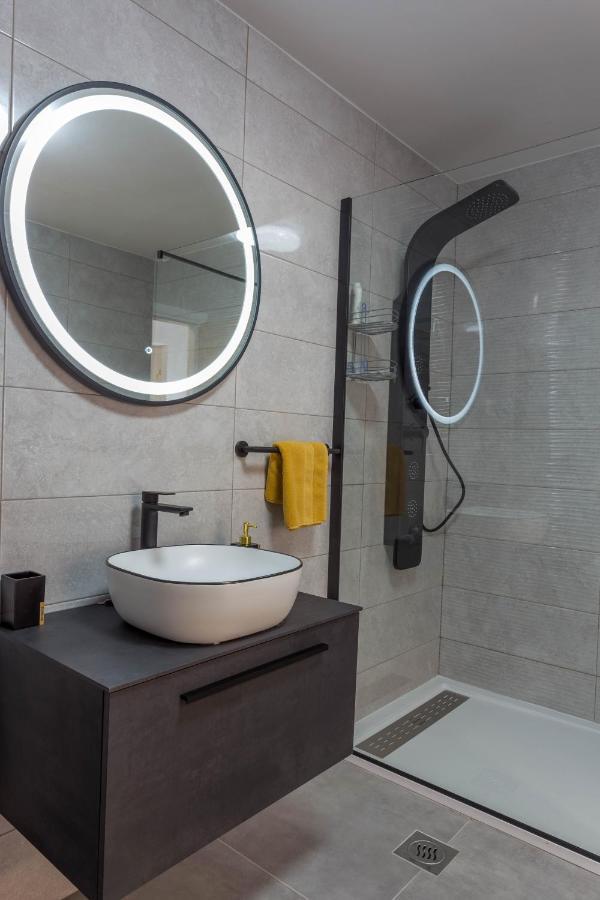 Deluxe Dreamy Room In The Center Of Hvar With Sea View Hvar Town Exteriör bild