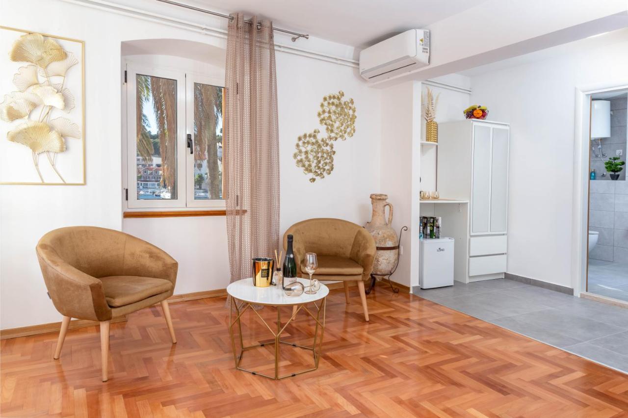 Deluxe Dreamy Room In The Center Of Hvar With Sea View Hvar Town Exteriör bild